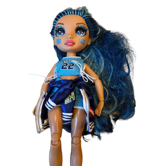 Rainbow High Cheer Skyler Bradshaw Cheerleader Fashion Doll w/ Blue Hair - Picture 3 of 5